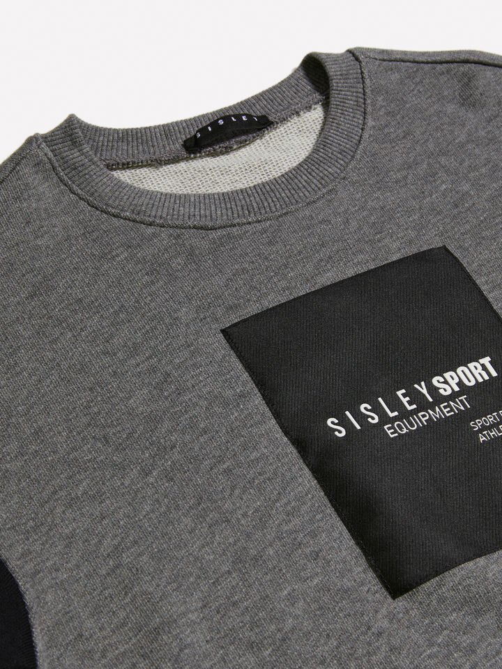 Gray sweatshirt with logo tag - boys' knitwear - Gray | Sisley Young image number 3